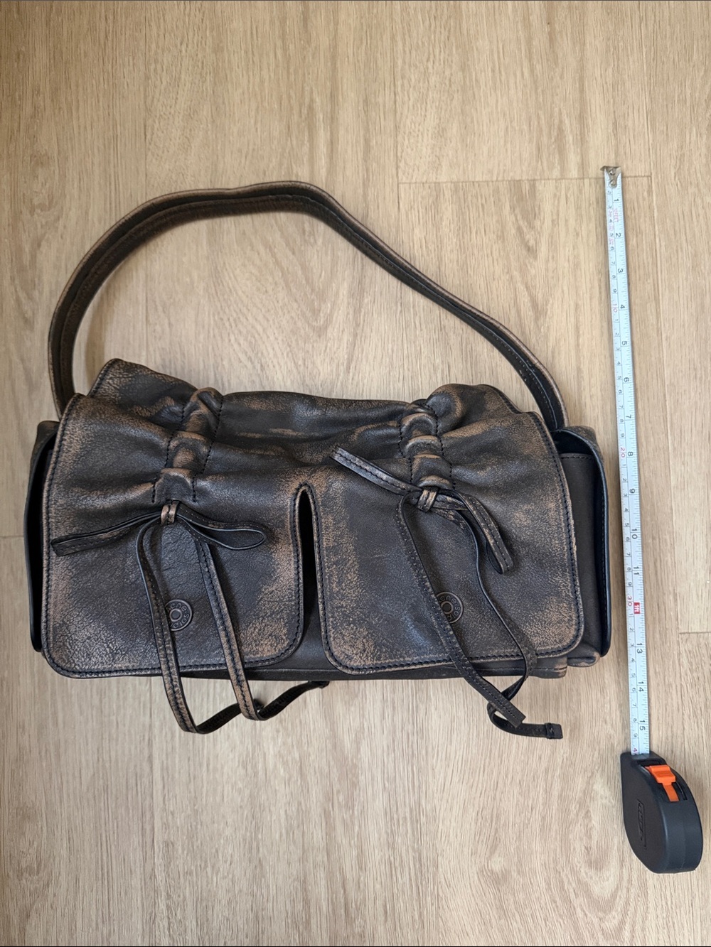 Acne Studios Multipocket Bow Cargo Brown Distressed Shoulder Bag - RARE 1st Ed! - Picture 3 of 14